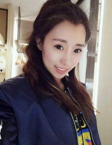 娱乐吃瓜女艺人进团,吃瓜女艺人华丽转身,加盟热门团体